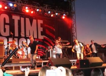 Big Time Rush at the Stanislaus County Fair. 07/20/11