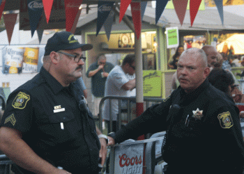 Man with vehicular manslaughter warrant arrested after being recognized by officer Saturday morning