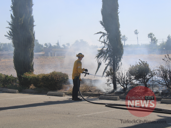 Three Vehicles Threatened by Fence andTurlock  Vegetation Fire Saved