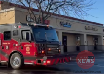 Firefighters Force Entry Into Restaurant After Fire Alarm, Find Water Flow in Freezer
