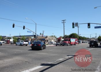 Drunk Driver With Felony Warrant Arrested After Doing Burnout in Front of Officer