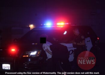 Juvenile Arrested After Robbing Fast Food Restaurant and Fleeing Officer