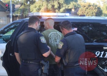 Drunk Driver Arrested After Crashing and Injuring Two Passengers