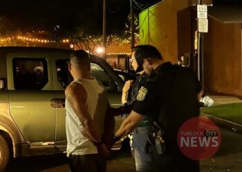 Drunk Driver Arrested After Being Followed by Caller