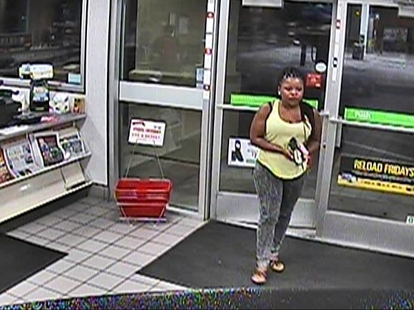 debit_card_thief_2_turlock_police_security_picture_09_27_13